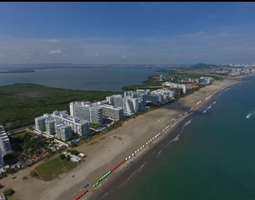 Hermoso Apartamento Con Todas Las Comodidades Acceso Directo A La Playa Morros Epic Sector La Boquilla Cumple Protocolos De Bioseguridad Cartagena Buitenkant foto
